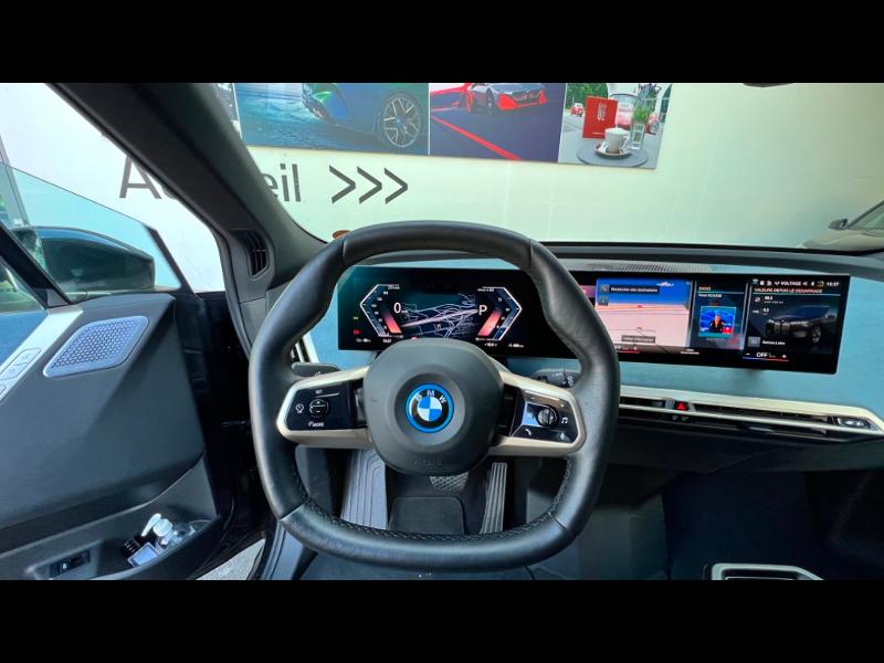 iX xDrive50