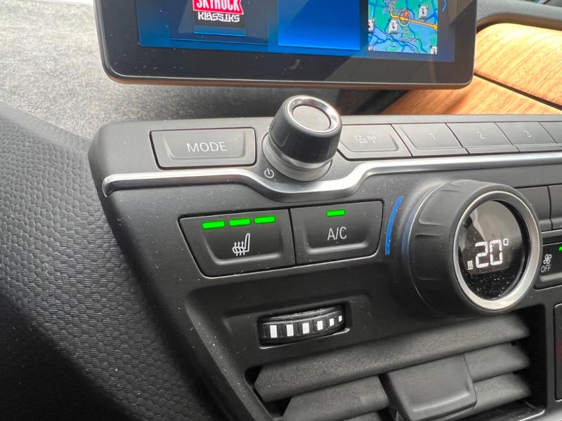 i3s