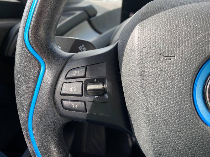 i3