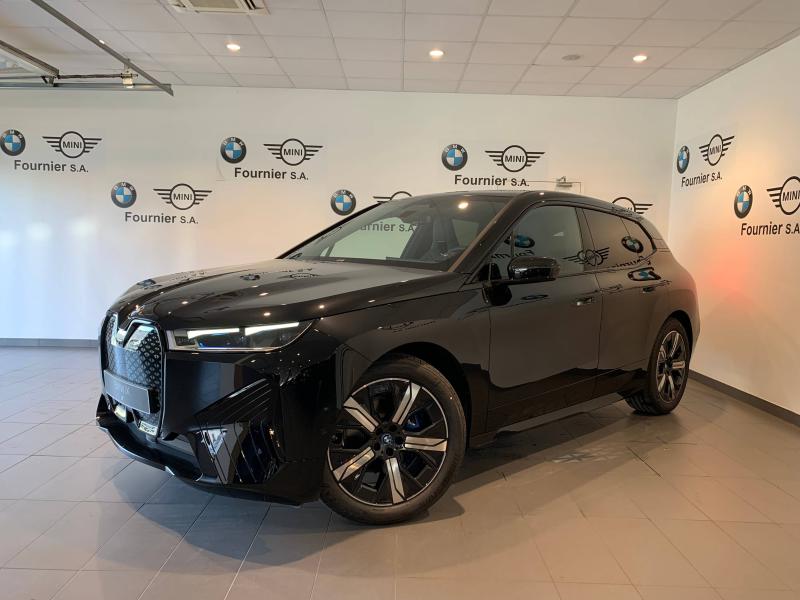 BMW iX xDrive40 326 ch 
