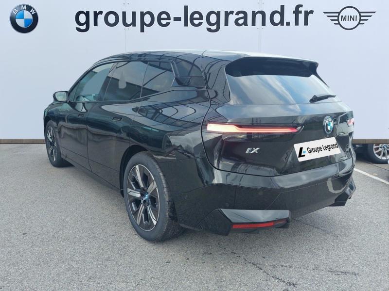 iX xDrive50