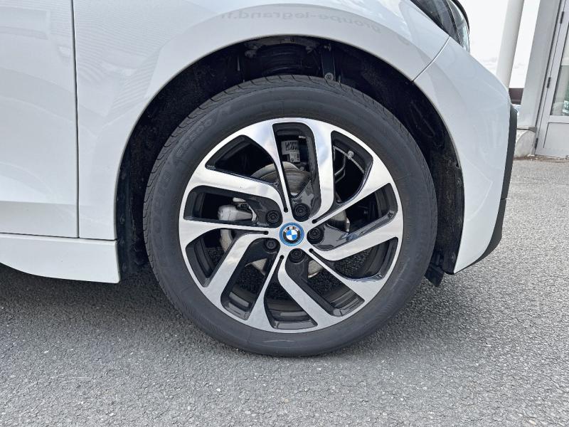 i3