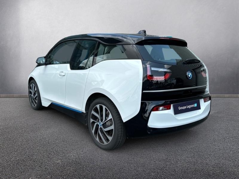 i3