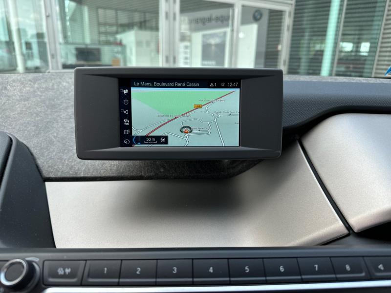 i3