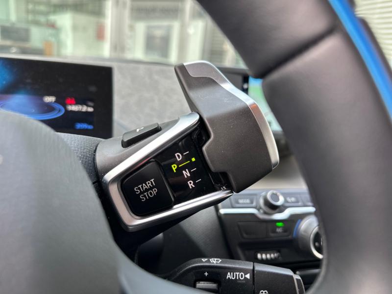 i3