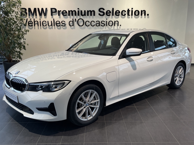 BMW 330e 292 ch Berline Finition Lounge