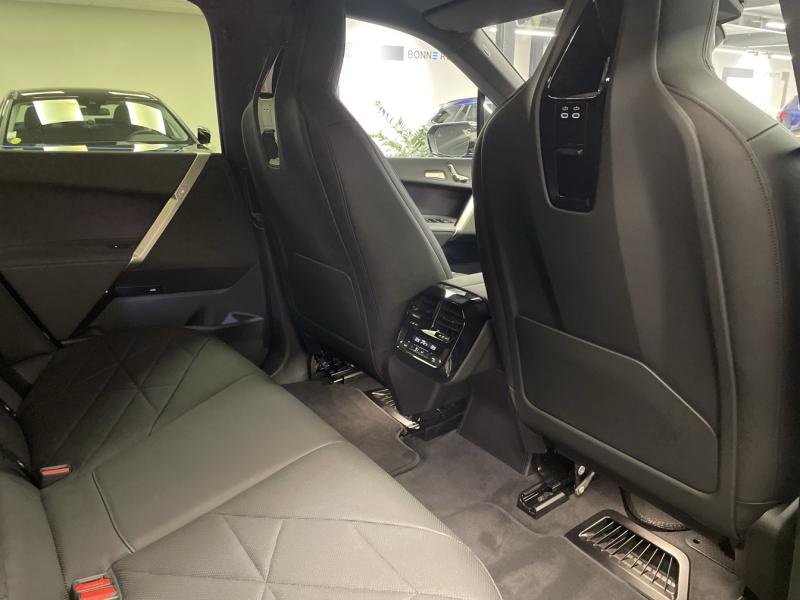 iX xDrive50