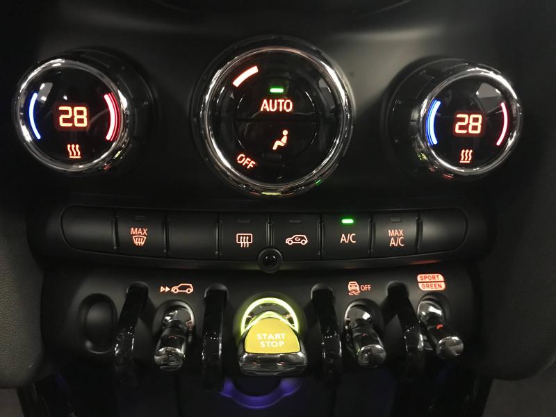 MINI Cooper SE Hatch