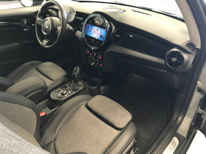 MINI Cooper SE Hatch