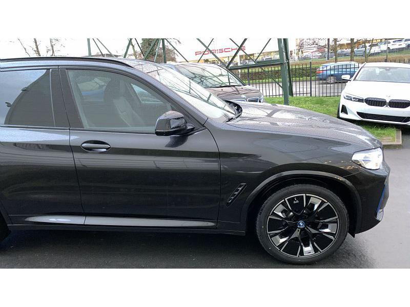 iX3 M Sport